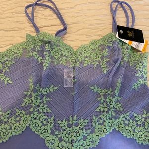 NWT Wacoal Womens Lace Slip S